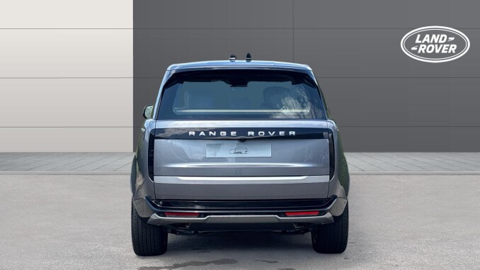 Land Rover Range Rover 3.0 P550e Autobiography 4dr Auto Estate - Image 6